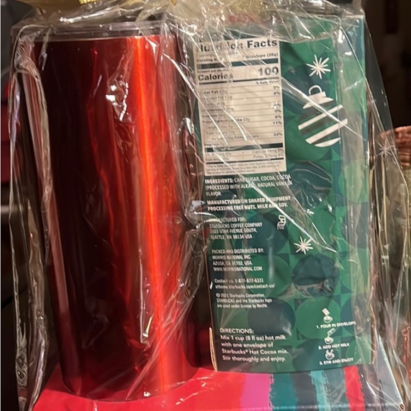 STARBUCKS - Picture 2 of 3